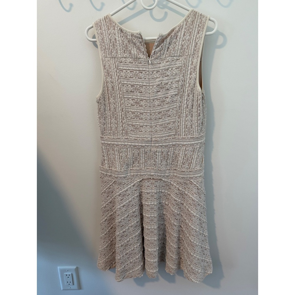Vince Camuto Women's Dress Cream Medium Tweed A-Line V-Neck Sleeveless Back Zip